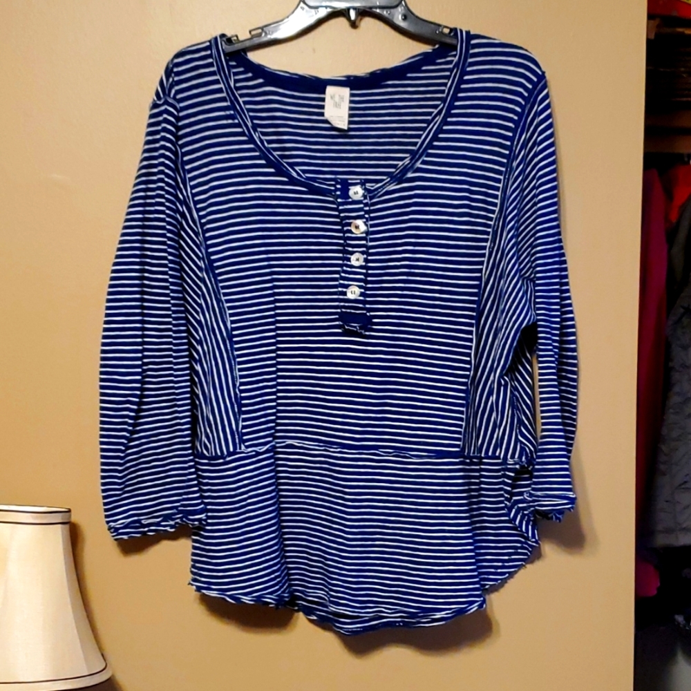 Free People Top - Picture 3 of 7